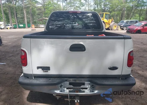 2003 Ford F-150 Lariat/Xlt z USA, uszkodzony, nr VIN 1FTRW07663KD69809